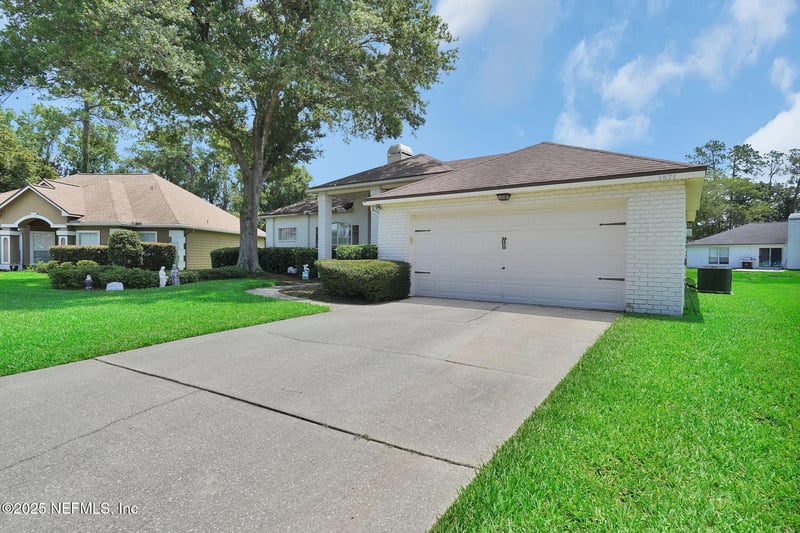 1571 Shelter Cove Dr, Fleming Island, FL 32003