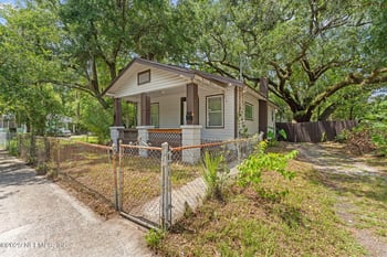 1045 11th St, Jacksonville, FL 32206