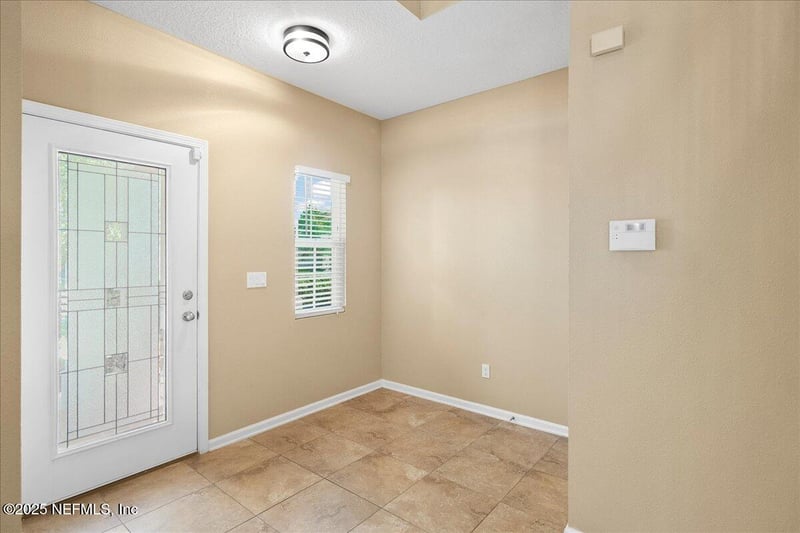 529 Deercroft Ln, Orange Park, FL 32065