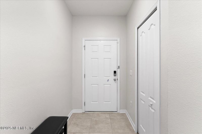 10560 Madrone Cove Ct, Jacksonville, FL 32218