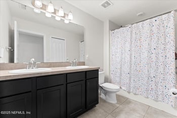 10560 Madrone Cove Ct, Jacksonville, FL 32218