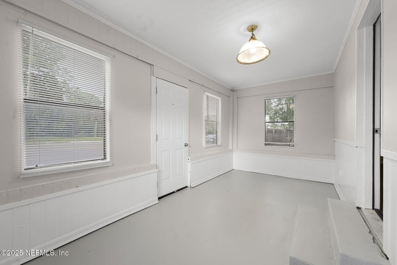 5456 Timuquana Rd, Jacksonville, FL 32210