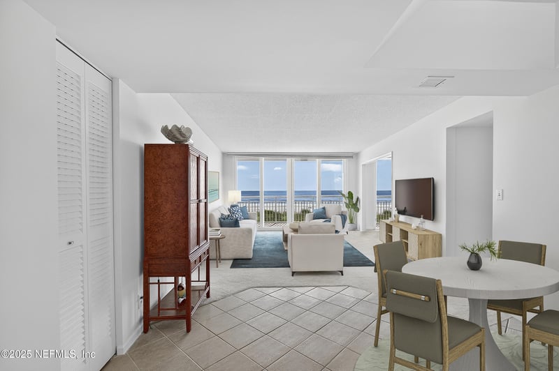 1601 Ocean Dr #104, Jacksonville Beach, FL 32250