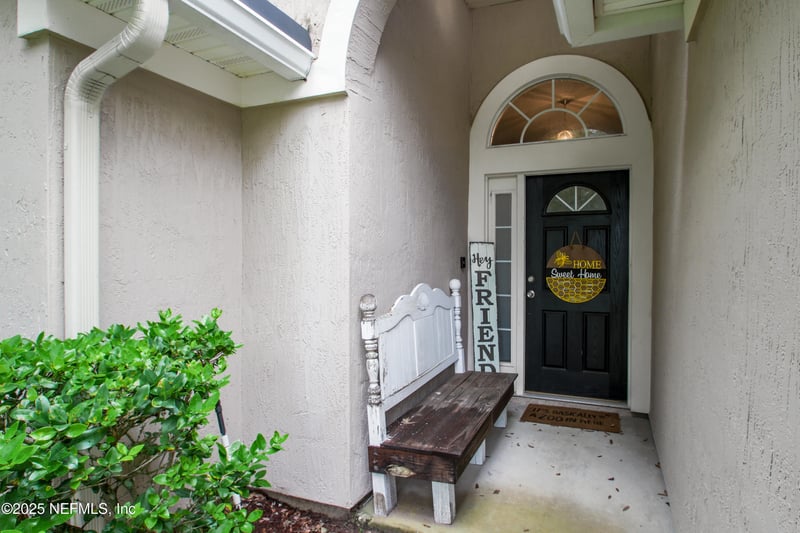 574 Longmill Ln, Orange Park, FL 32065