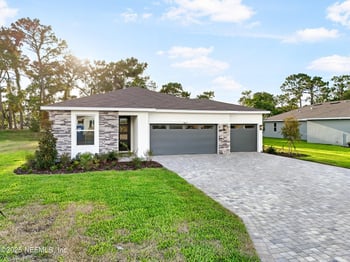 9127 Players Dr, Weeki Wachee, FL 34613