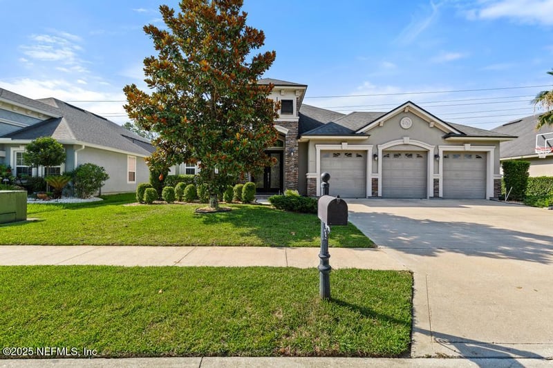 180 Ellsworth Cir, St Johns, FL 32259