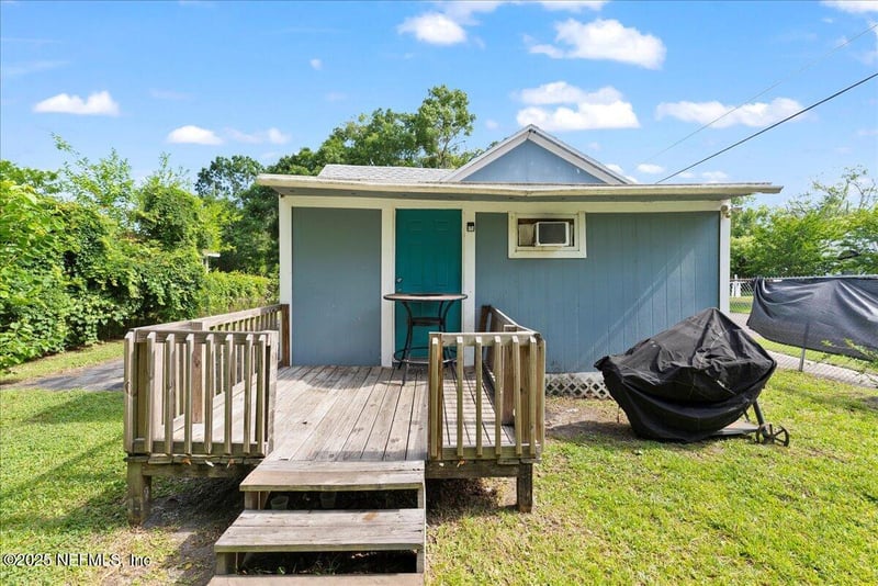 2202 1st St, Jacksonville, FL 32209