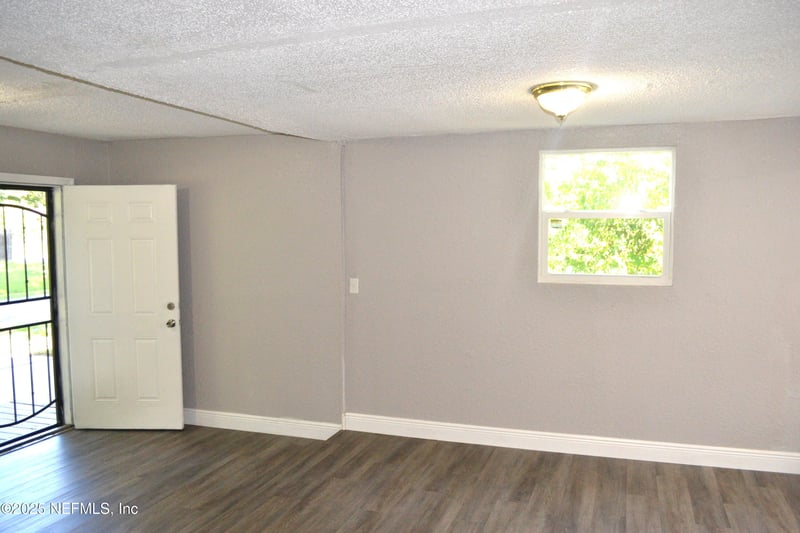 3042 Lucoma Dr, Jacksonville, FL 32254