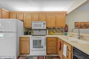 8715 Belle Rive Blvd #1607, Jacksonville, FL 32256