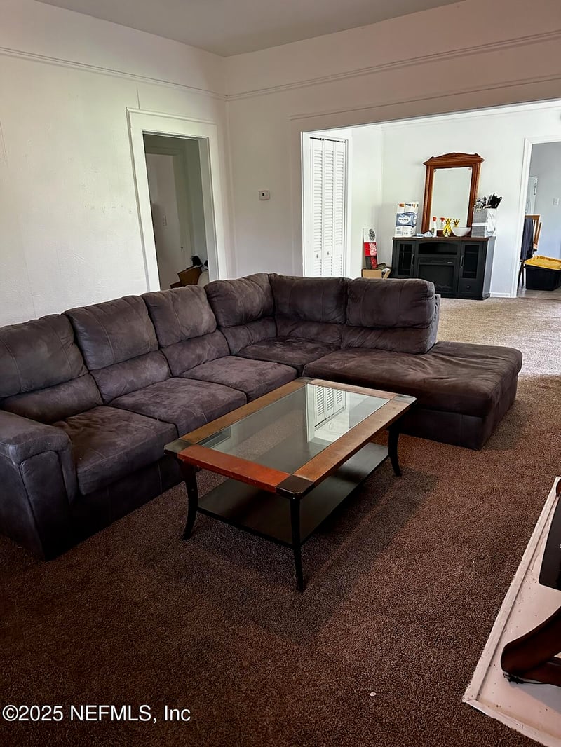 7781 Lenox Ave, Jacksonville, FL 32221