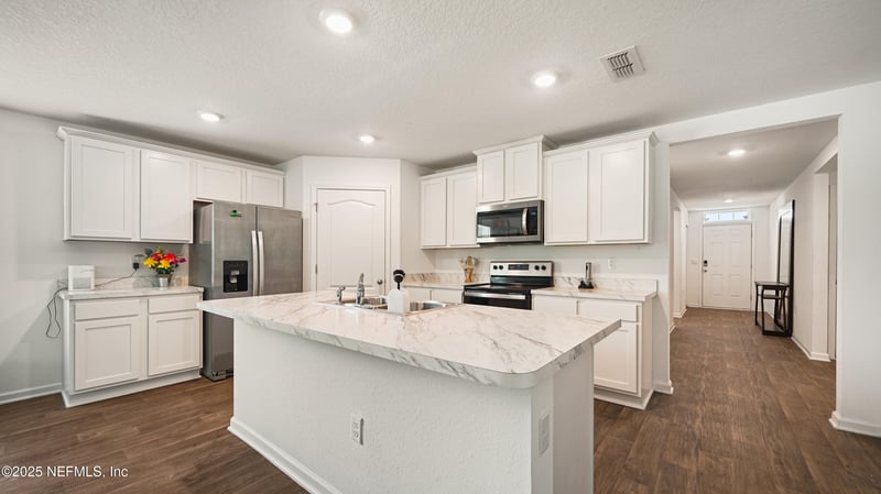 4004 Chihuahua Ct, Jacksonville, FL 32218