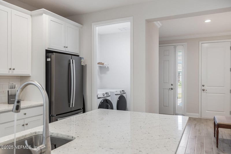 10290 Innovation Way, Jacksonville, FL 32256