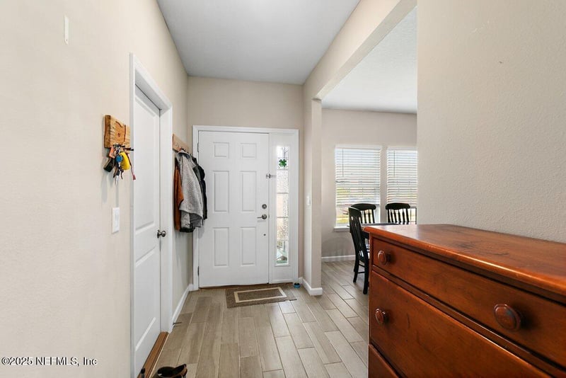 6761 Evening Dusk Dr, Jacksonville, FL 32244