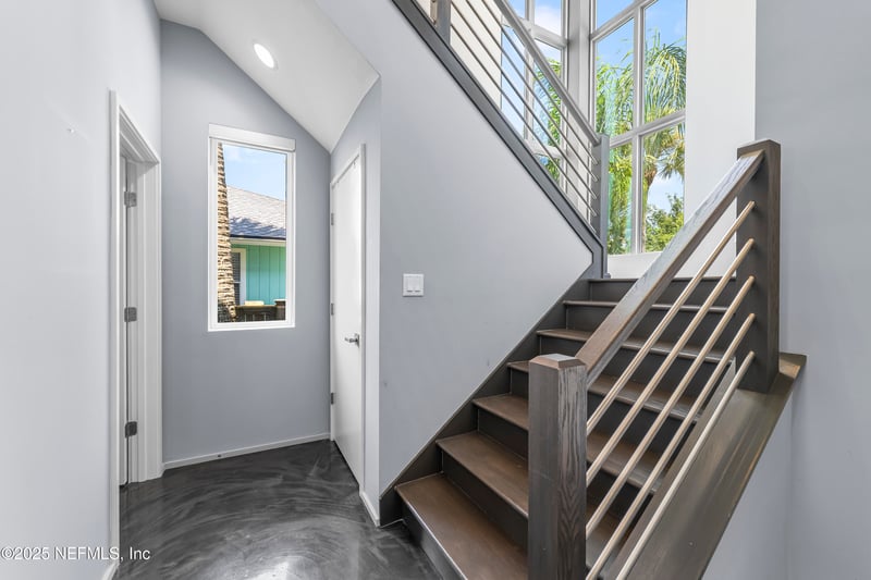 604 9th Ave, Jacksonville Beach, FL 32250