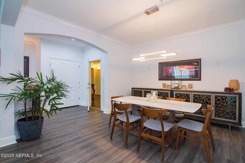 4480 Deerwood Lake Pw #353, Jacksonville, FL 32216