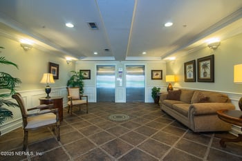 4480 Deerwood Lake Pw #353, Jacksonville, FL 32216