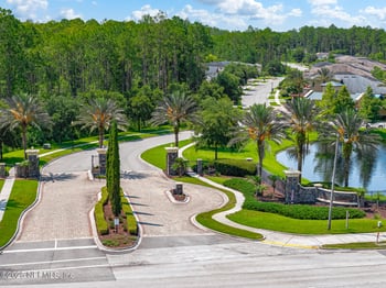 435 Wingstone Dr, Jacksonville, FL 32081
