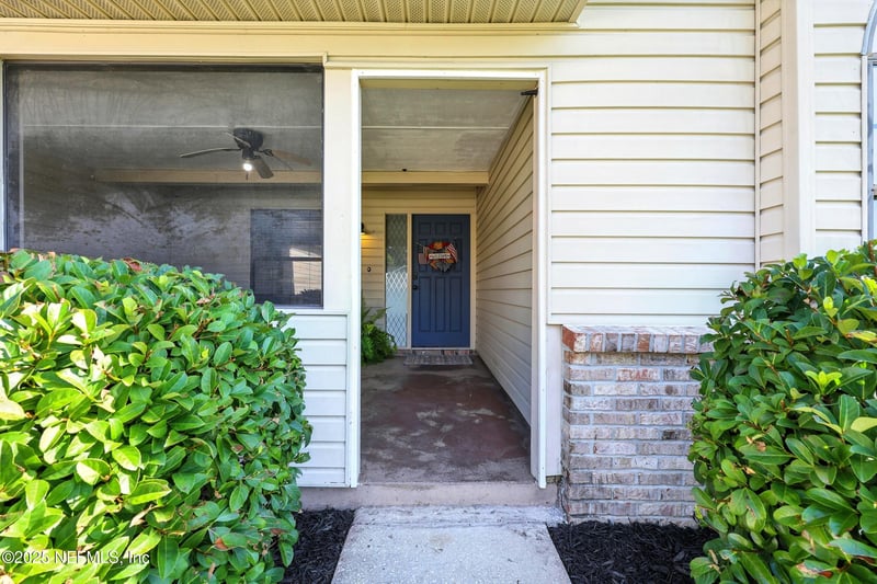 6102 1st Manor, Palatka, FL 32177