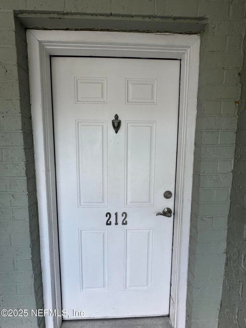 3434 Blanding Blvd #212, Jacksonville, FL 32210