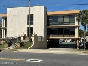 433 Silver Beach Ave, Daytona Beach, FL 32118