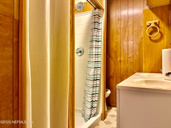 101 Sesame St, Palatka, FL 32177