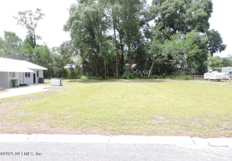 2009B Laurel St, Palatka, FL 32177