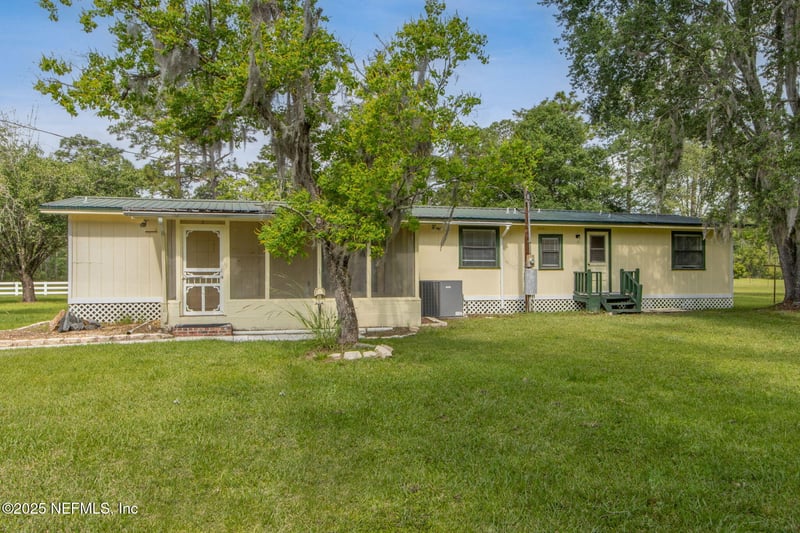 2889 Santa Fe Trl, Hilliard, FL 32046