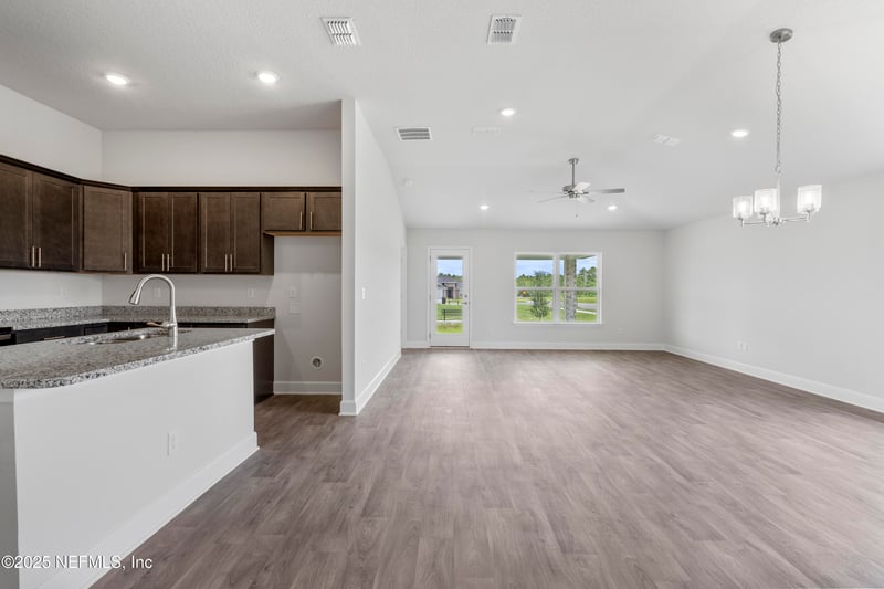 3383 Meadow Ridge Pl, Green Cove Springs, FL 32043