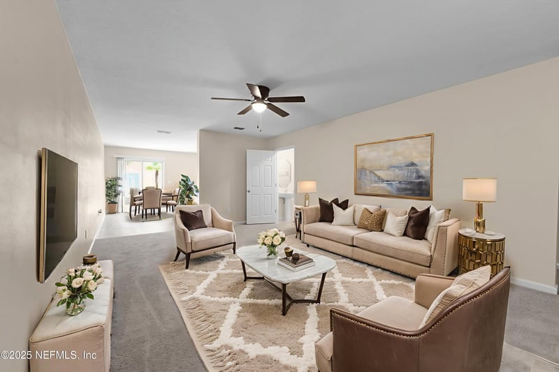 6838 Lake Mist Ln, Jacksonville, FL 32210