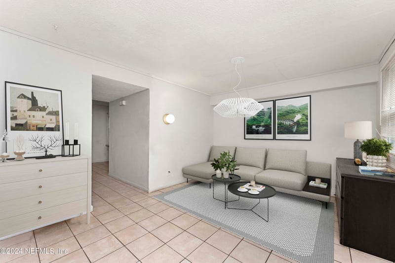 1991 Erline Dr, Jacksonville, FL 32209