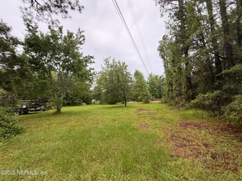 2304 Greenbrier Dr, Middleburg, FL 32068