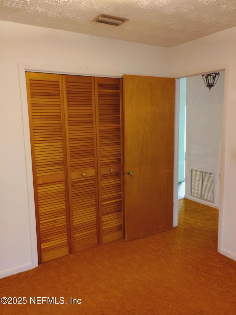 5611 Finch Ave, Jacksonville, FL 32219