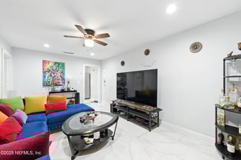 7174 Matthew St, Jacksonville, FL 32210