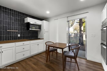 2300 Twelve Oaks Dr #B4, Orange Park, FL 32065