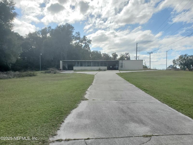 540 Highway 17 , San Mateo, FL 32187