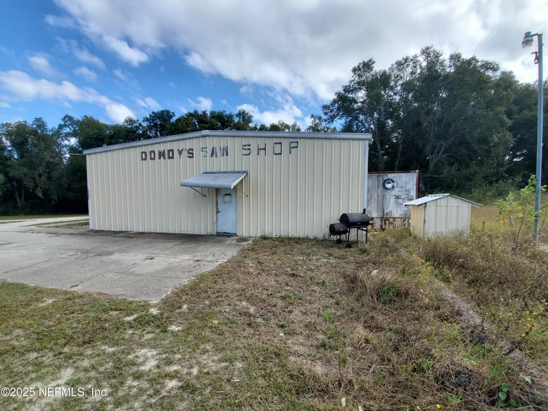 540 Highway 17 , San Mateo, FL 32187