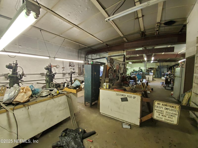 540 Highway 17 , San Mateo, FL 32187