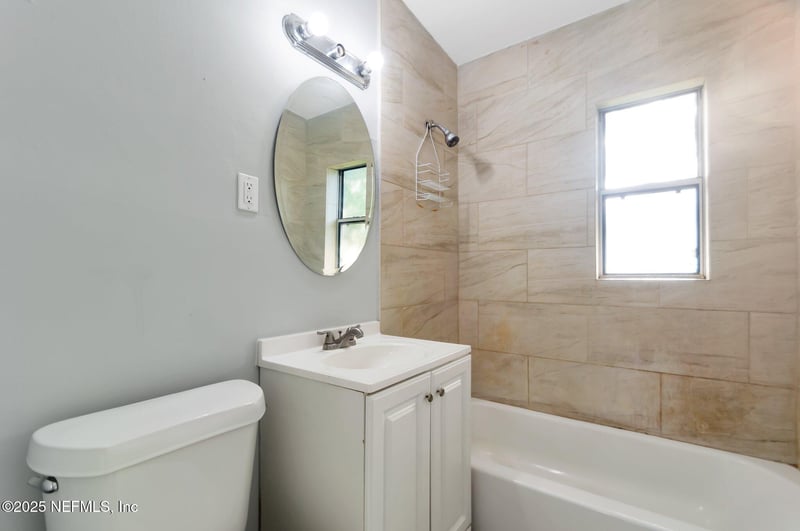 6109 Strawflower Pl, Jacksonville, FL 32209