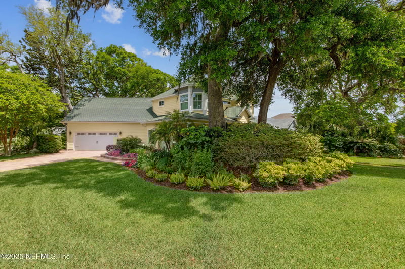 2625 Long Boat Dr, Fernandina Beach, FL 32034