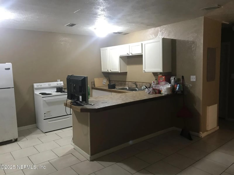 7232 Rutledge Pearson Dr, Jacksonville, FL 32209