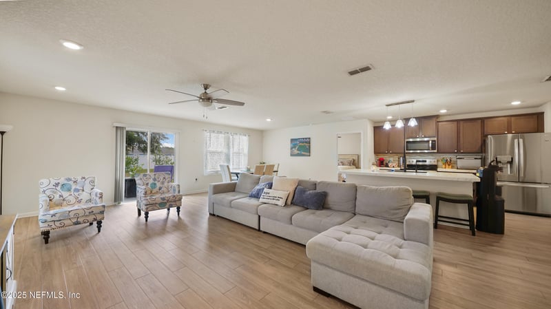 814 Riley Rd, Middleburg, FL 32068