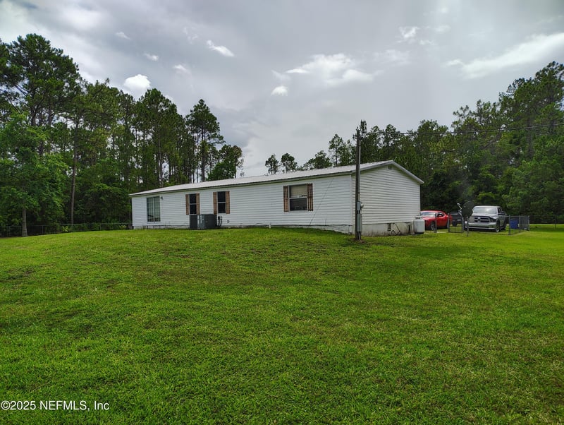 118 Bovona Pl, Palatka, FL 32177