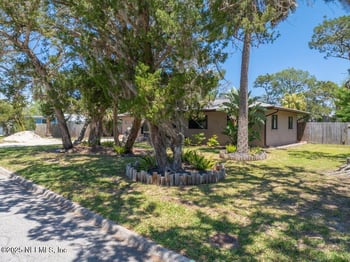 204 Coquina Ave, St Augustine Beach, FL 32080