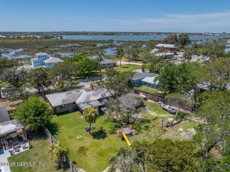 204 Coquina Ave, St Augustine Beach, FL 32080