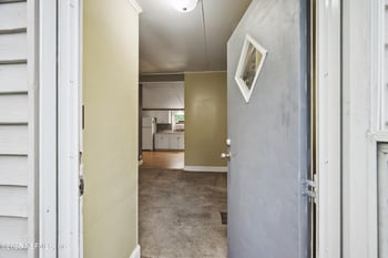 5996 Pine Creek Dr, St Augustine, FL 32092