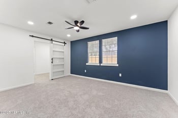 5389 Laurie Ln, Middleburg, FL 32068