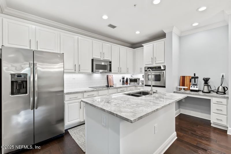 4300 Beach Pw #1114, Jacksonville Beach, FL 32250