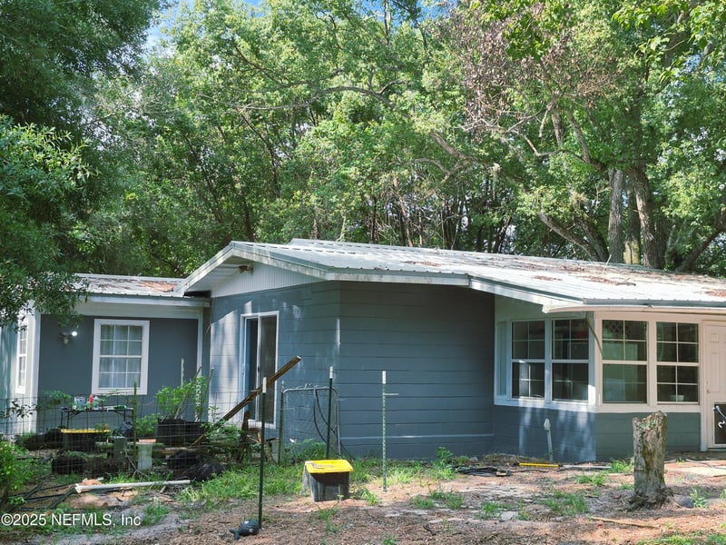 282 Byrd Rd, Crescent, FL 32112