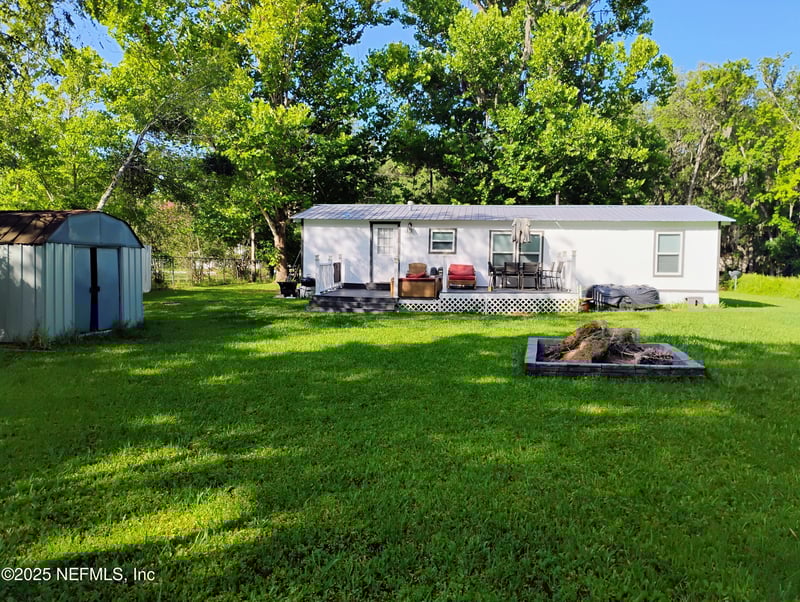 122 Culpepper Rd, San Mateo, FL 32187