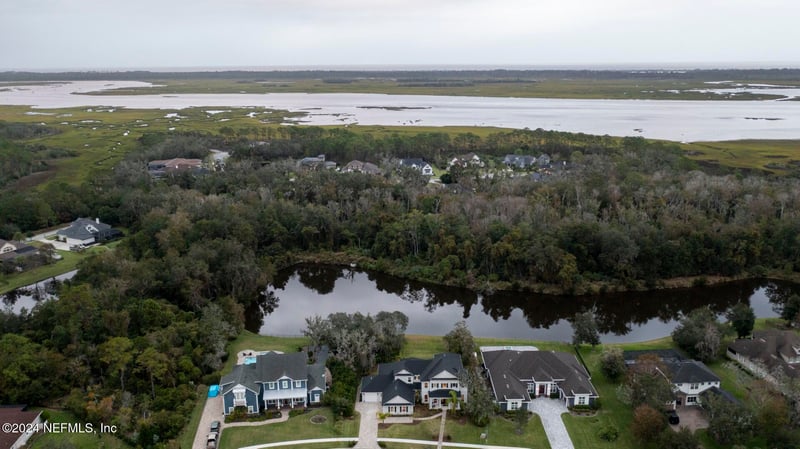 313 Vale Dr, St Augustine, FL 32095